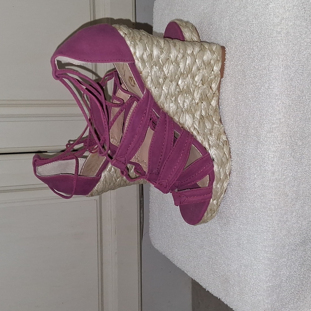 Women's New Pink Wedge Sandals - Picture 5 of 5